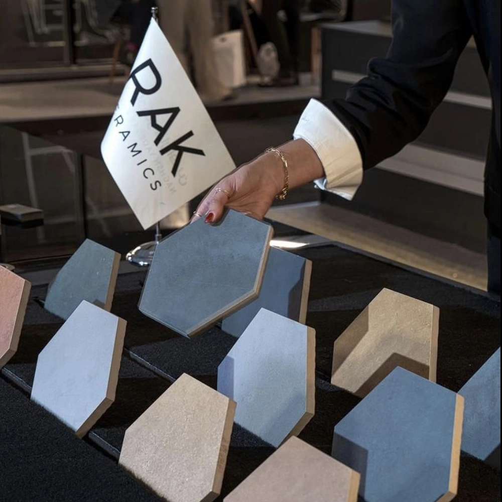 1739772594263.webp 1739772594263.webp